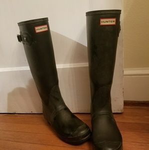 Tall Black Hunter Rain Botts