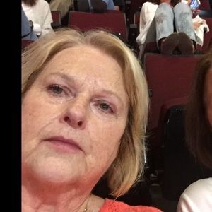 Meet your Posher, Debra