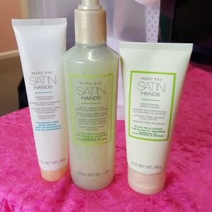 Mary Kay "Satin Hands" set