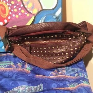 Fanny Pack - maroon with gold studs