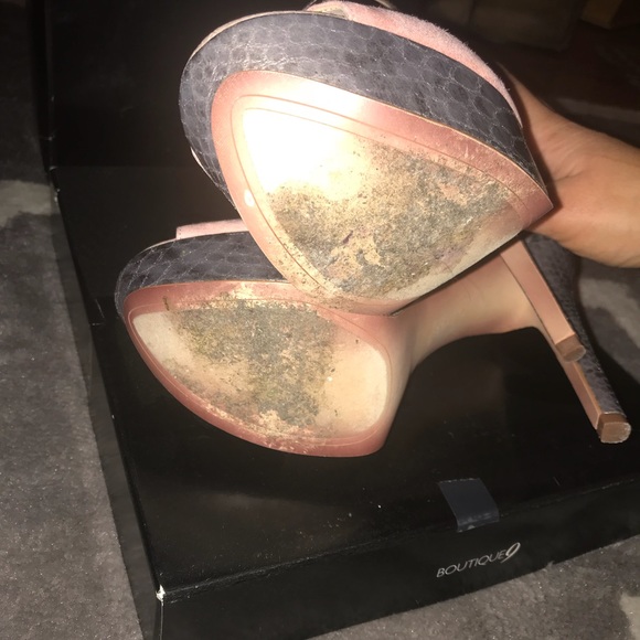 Color block heels - Picture 3 of 5