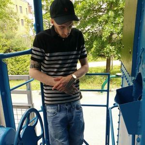 Meet your Posher, Brandon