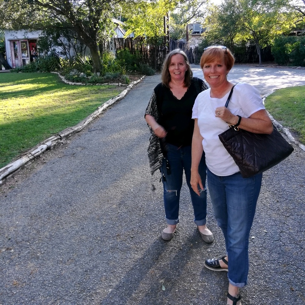 Meet your Posher, Linda