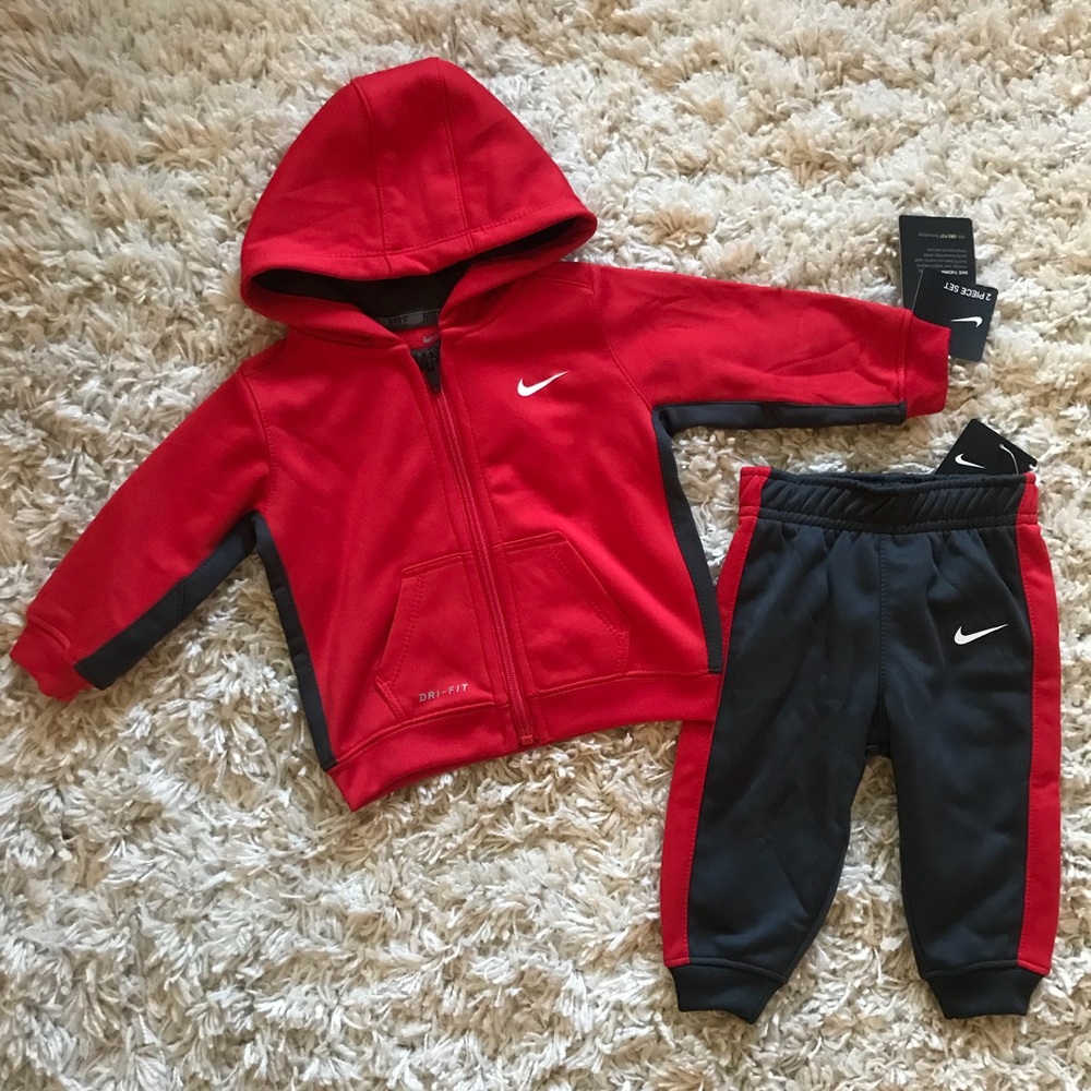 NWT Nike Boy’s Tracksuit