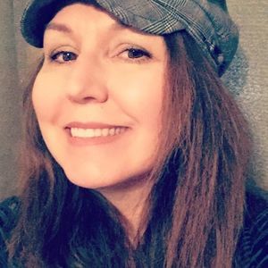 Meet your Posher, Keri