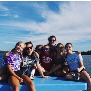 Meet your Posher, Anna