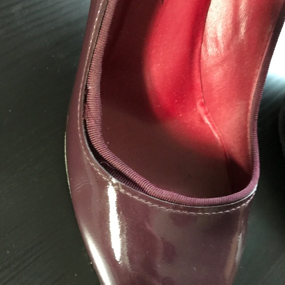 Lanvin Women’s Patent Pumps in Wine - Size 10.5 - Picture 4 of 4