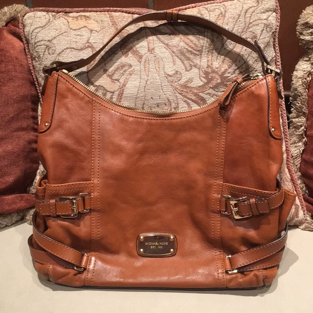 Michael Kors shoulder purse