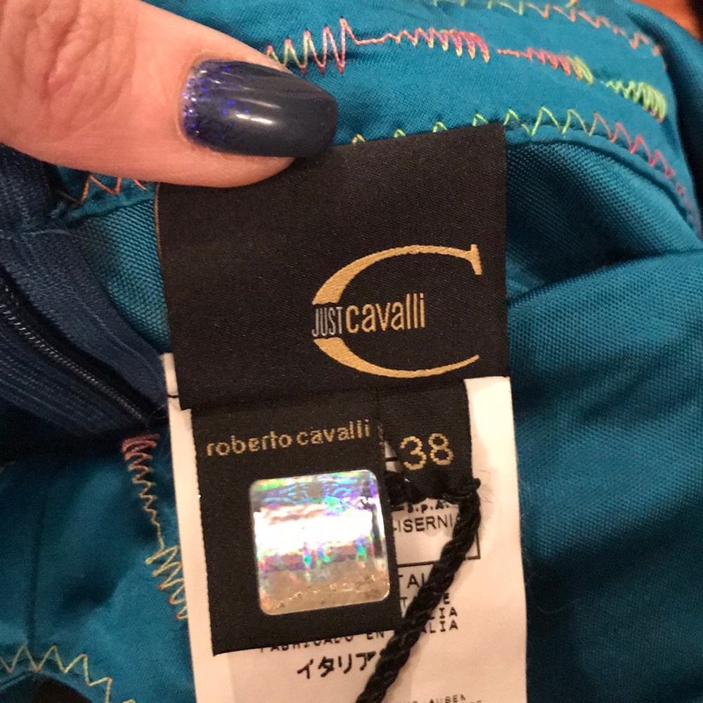 Top - Picture 4 of 4