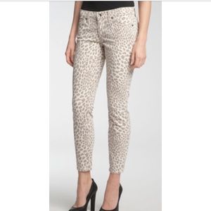 ❗️SOLD // Leopard Print Jeans
