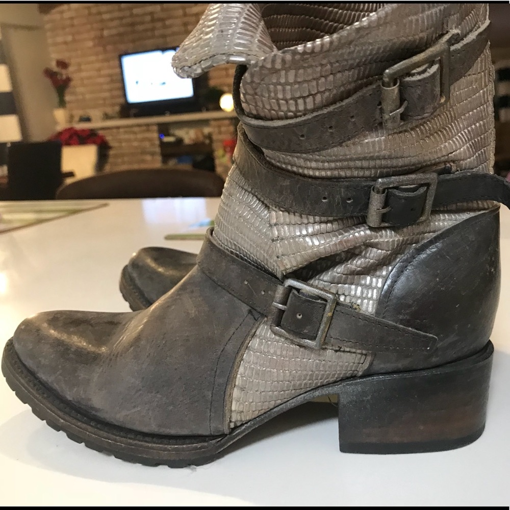 Free bird boots