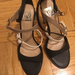 Dolce Vita size 8 shoe. never worn