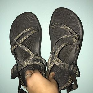 Women's 6 Chacos