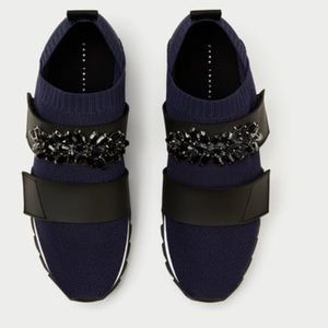 SALE 🎉🎉🎉 Zara Beaded Stretch Sneaker