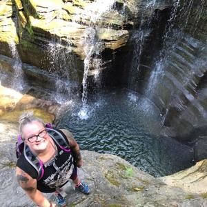 Meet your Posher, Amelia