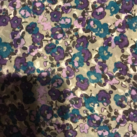 Kirra Floral Print Oversized Open Back Crop Top - Picture 3 of 4