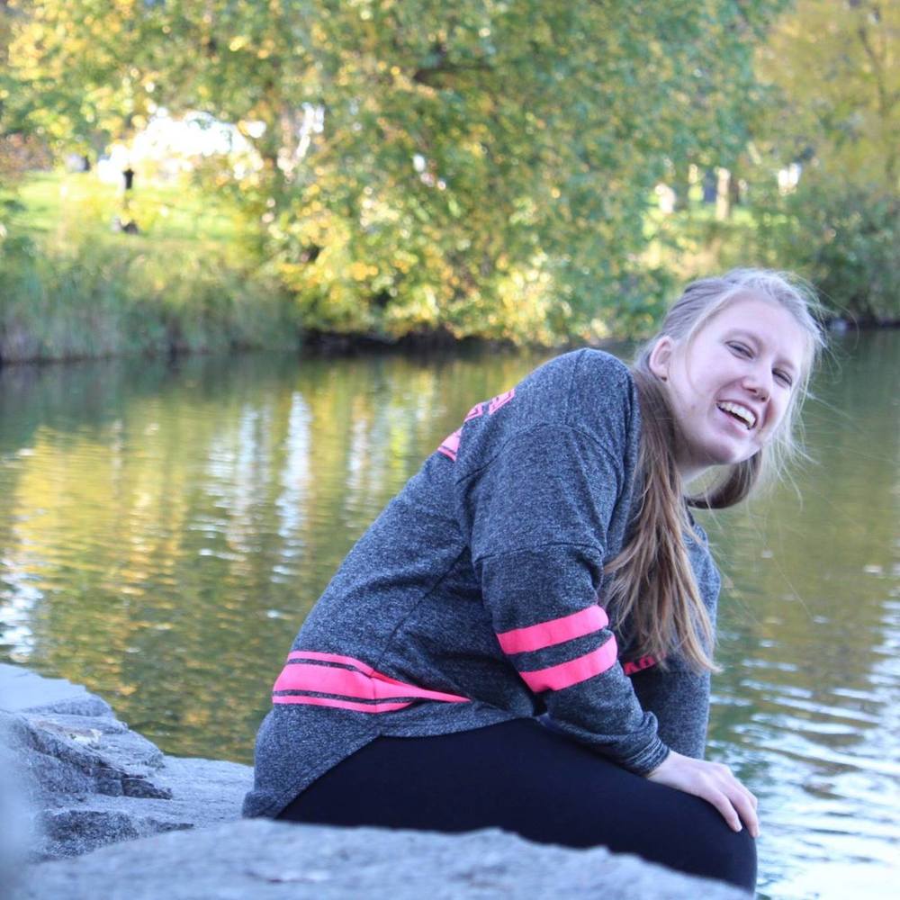 Meet your Posher, Brooke