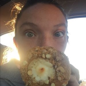 Meet your Posher, Brooke