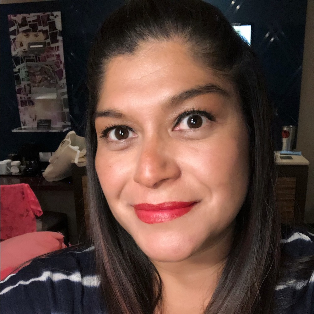 Meet your Posher, Priscilla