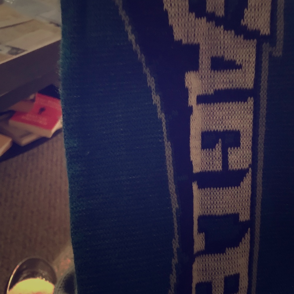 Eagles scarf