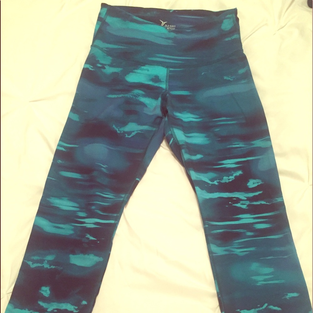 Old navy high waist capris