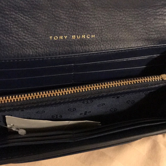 ❗️ LAST DAY ❗️Tory Burch Duet Envelope Wallet - Picture 7 of 8