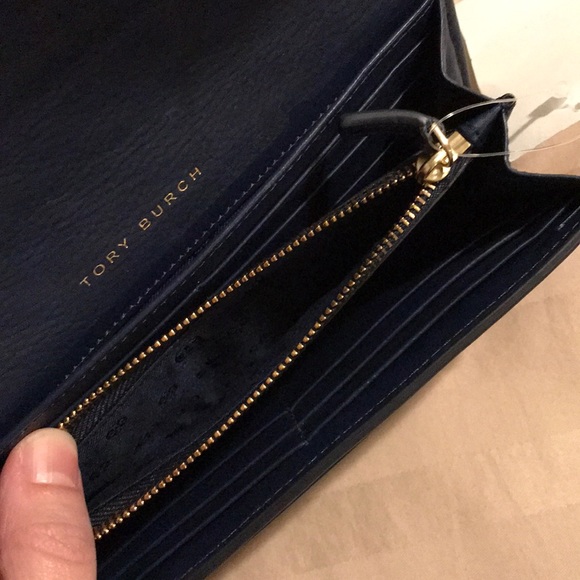 ❗️ LAST DAY ❗️Tory Burch Duet Envelope Wallet - Picture 8 of 8