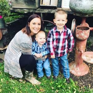 Meet your Posher, Ashley