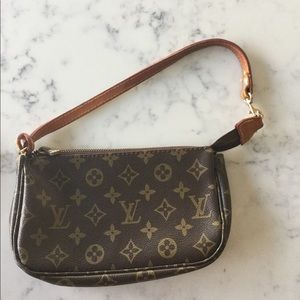 Louis Vuitton wallet bag