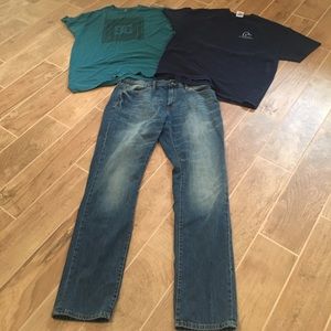 Men’s American Eagle jeans size 36/36 w/T-shirt’s
