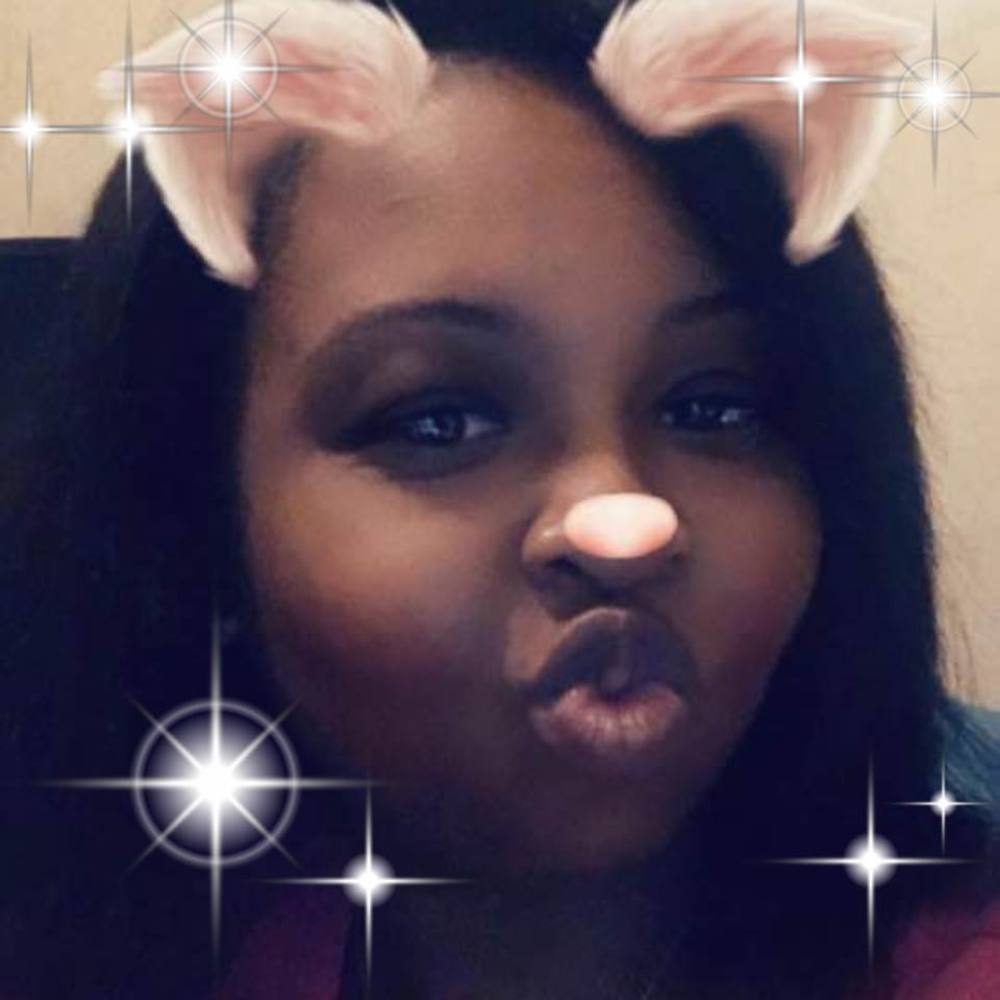 Meet your Posher, Leniese