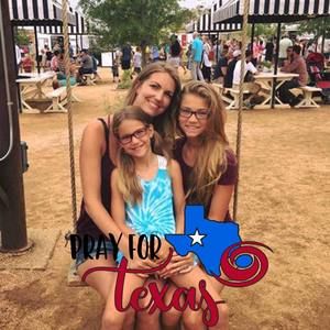 Meet your Posher, Robyn