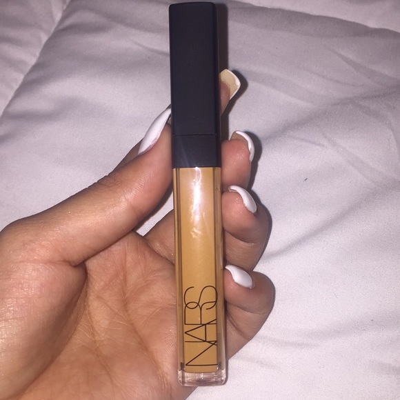 nars walnut concealer