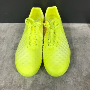 Nike indoor soccer cleats
