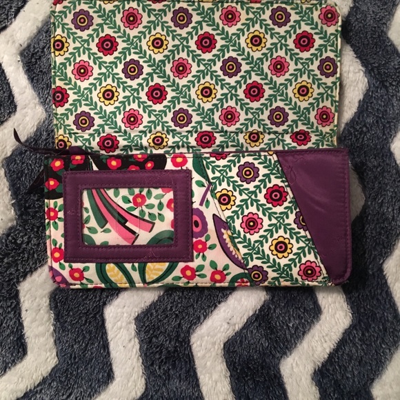 🍍Vera Bradley Colorful Wallet - Picture 7 of 8