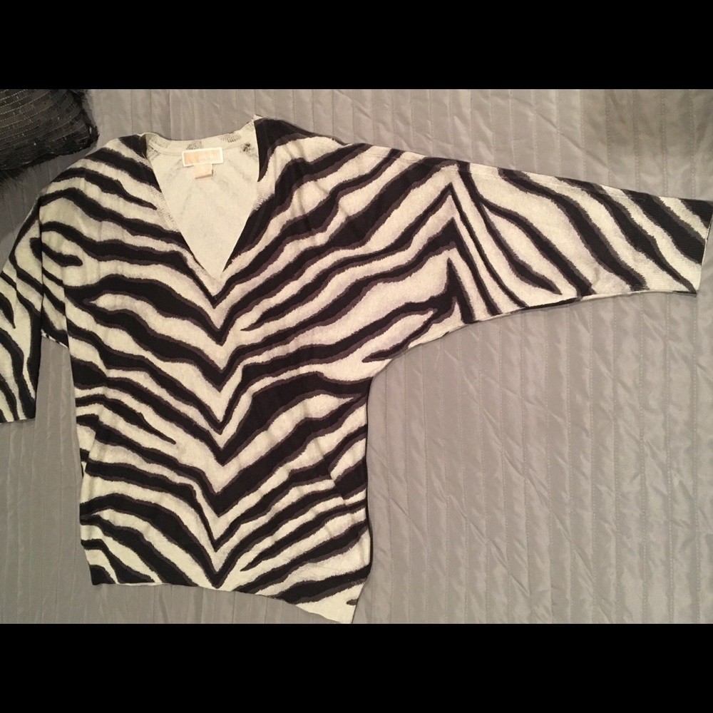 MICHAEL KORS zebra Vneck sweater