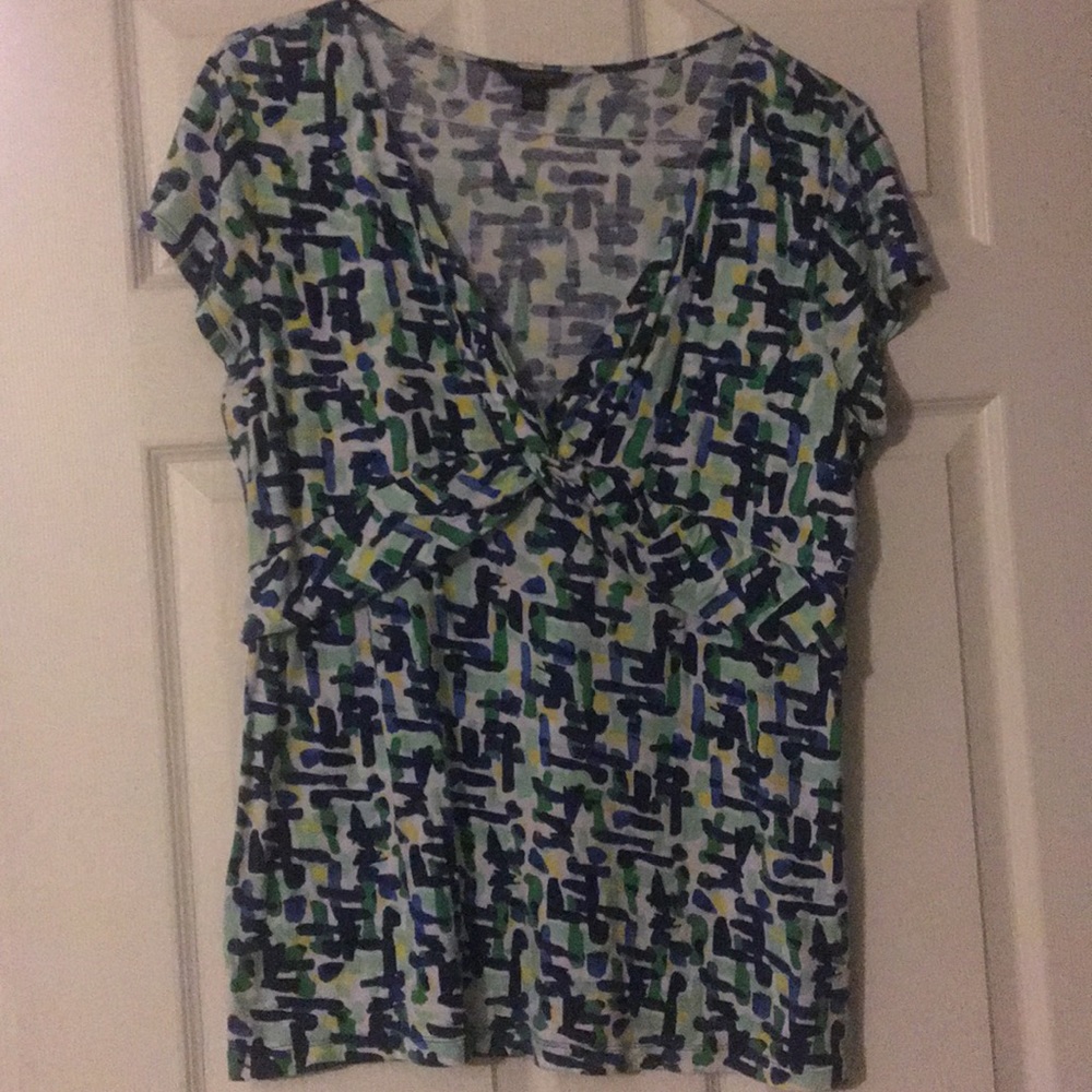 Banana Republic Capped-Sleeved V-Neck Top