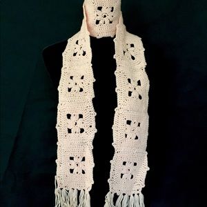 Lt Blush Pink Fringed Scarf