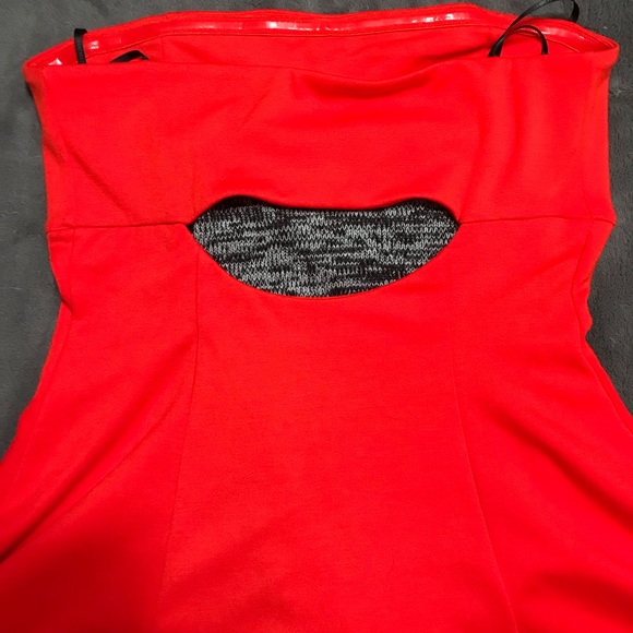 Red sundress - Picture 2 of 3