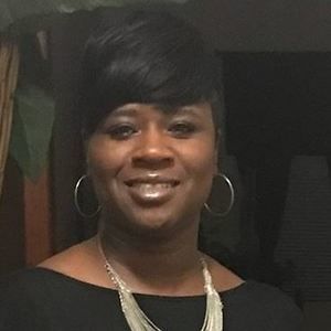 Meet your Posher, Mia