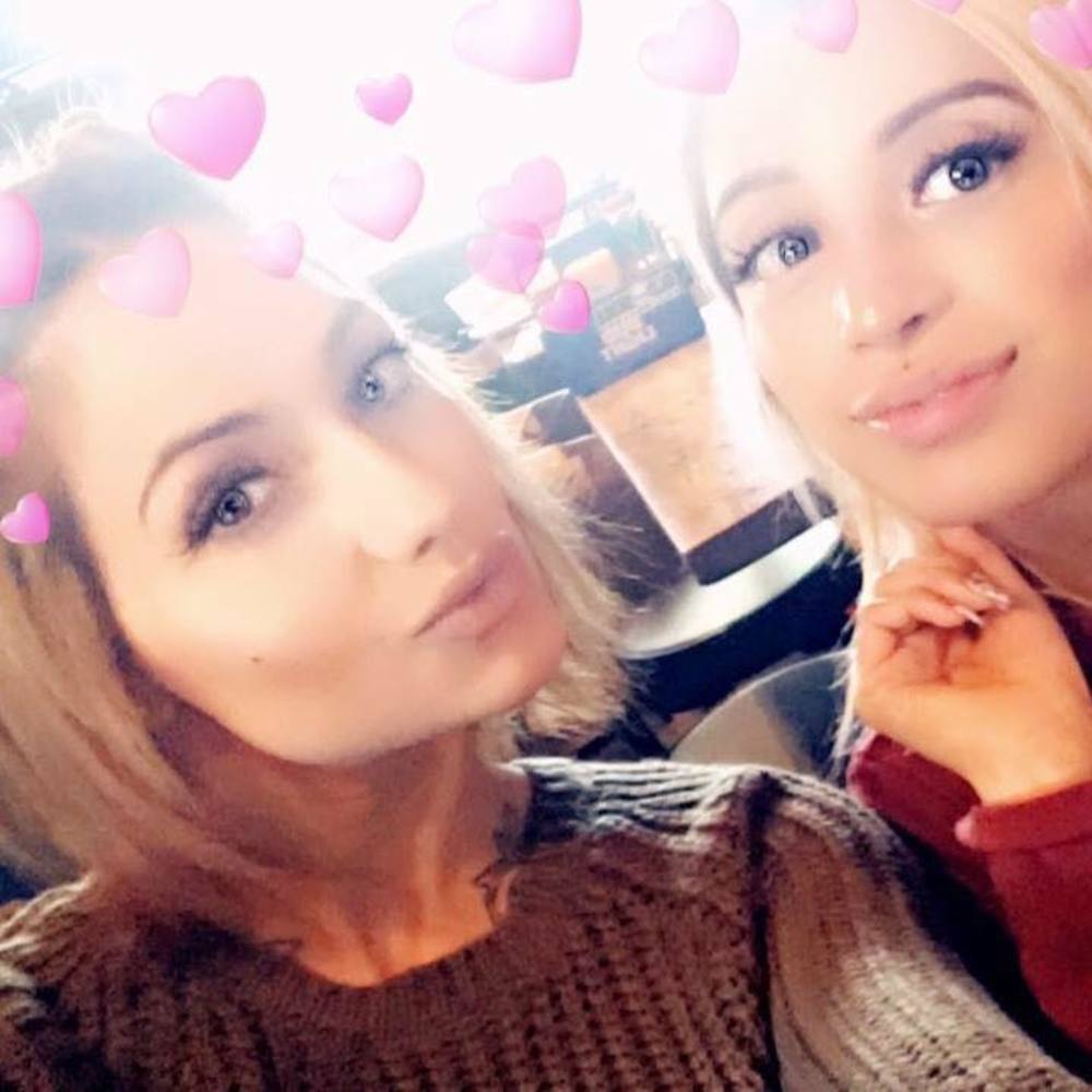 Meet your Posher, Joy