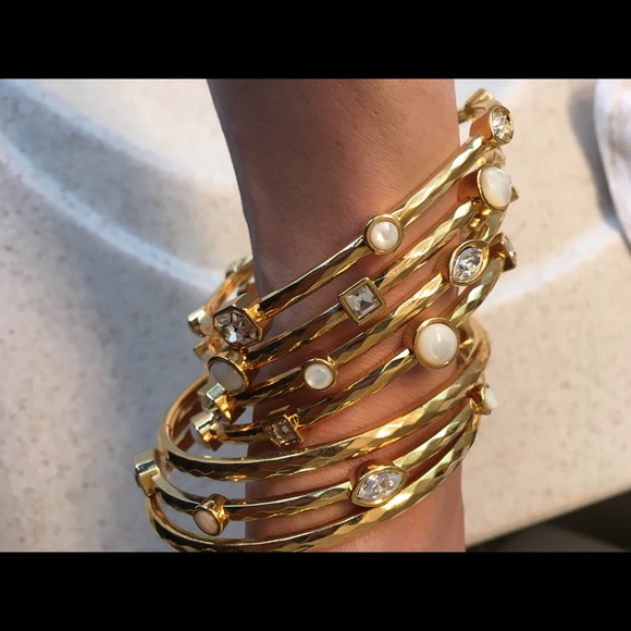 Bracelets - Picture 2 of 4