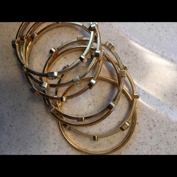 Bracelets - Picture 4 of 4