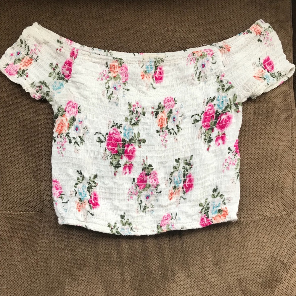 SOLD JGalt Floral crop top