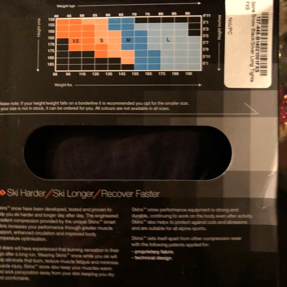 Women’s SKINS Snow Compression leggings NWT - Picture 3 of 3