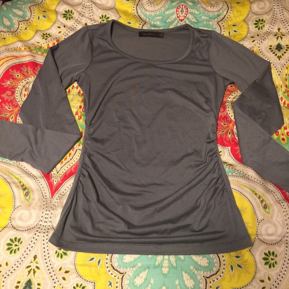 The Limited small gray blouse