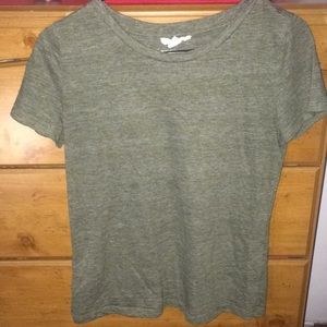 Tee