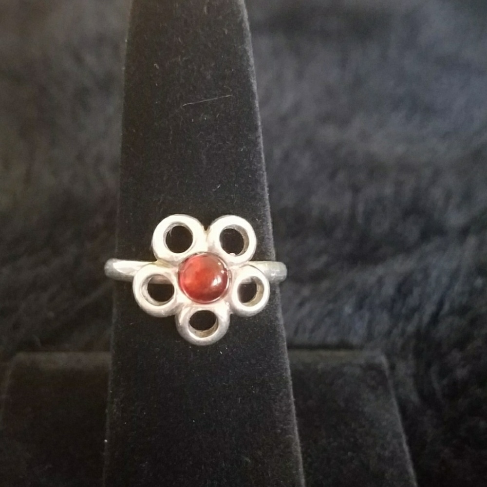 STERLING SILVER .925 & Amber flower ring