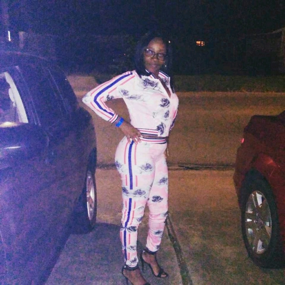 Meet your Posher, Lasonja