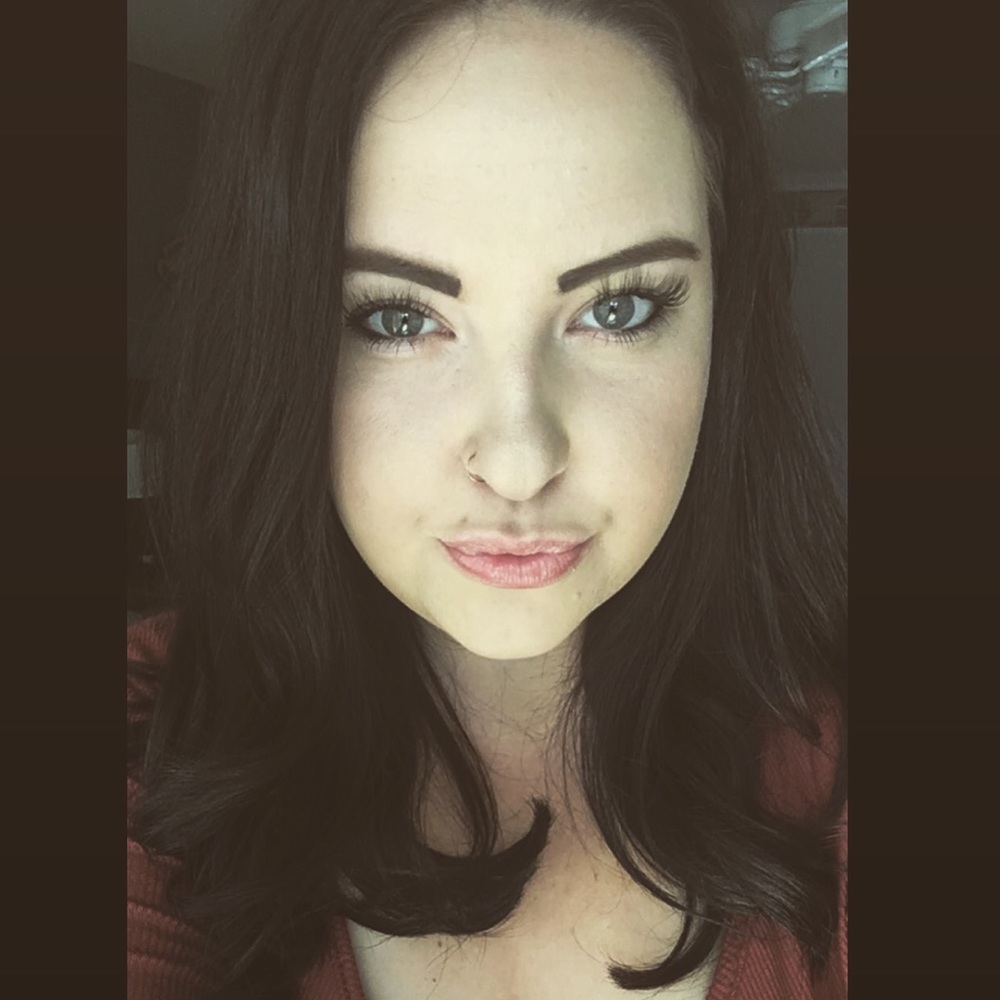 Meet your Posher, Haylee